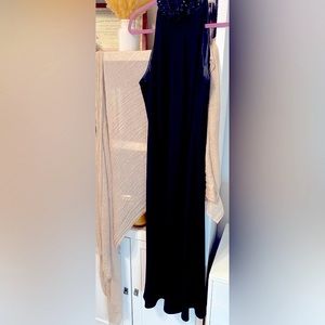 RALPH LAUREN elegant little black dress with beaded collar